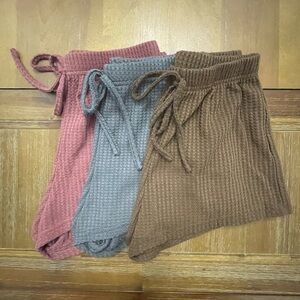 Waffle knit sleep shorts 
Set of 3 
Size small 
Brown, Gray, Pink